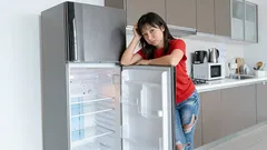 Waarom je koelkast slecht koelt: een simpele check die je in 30 seconden kunt doen