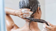 Je haar wordt twee keer zo volumineus – deze simpele truc is een hit